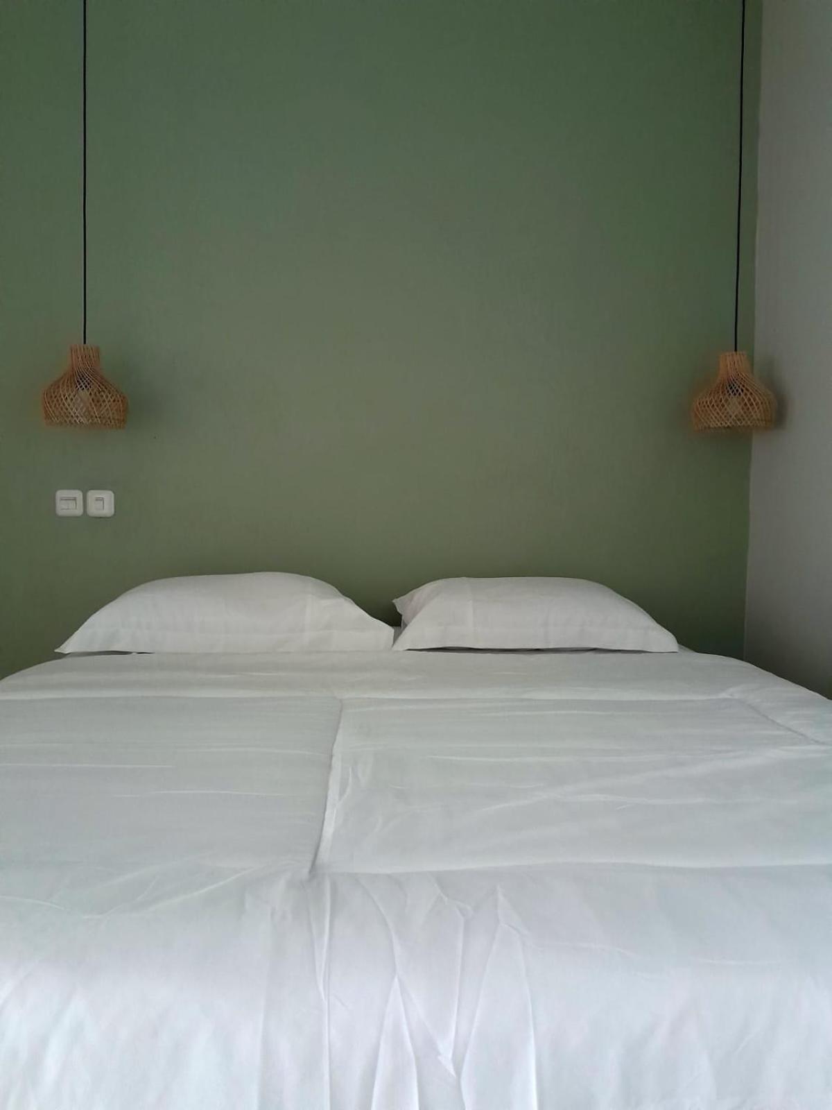 Anik Homestay & Dormy Batukaras מראה חיצוני תמונה