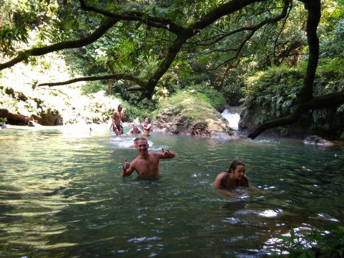 Anik Homestay & Dormy Batukaras מראה חיצוני תמונה